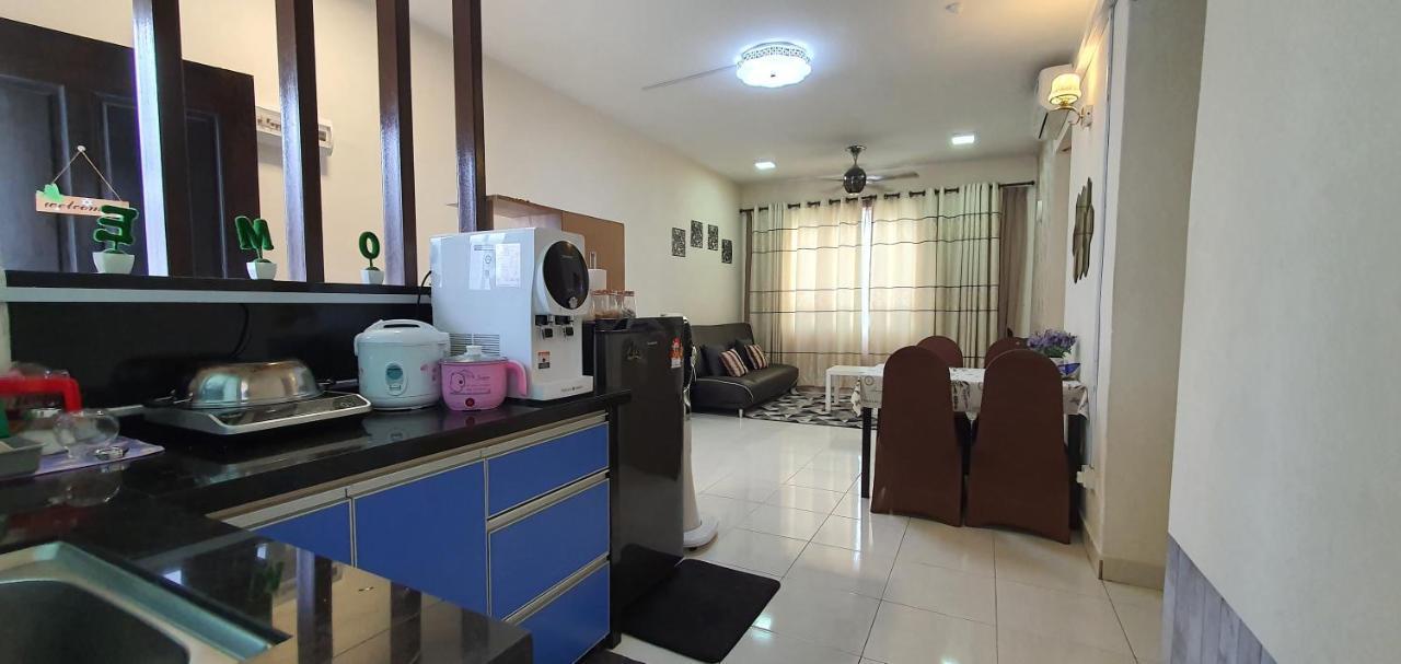 Leezahomestay Bayan Lepas Luaran gambar